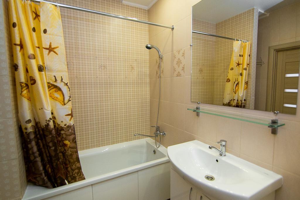 Vip Apartment On Shishkarevskaya Суми Екстер'єр фото